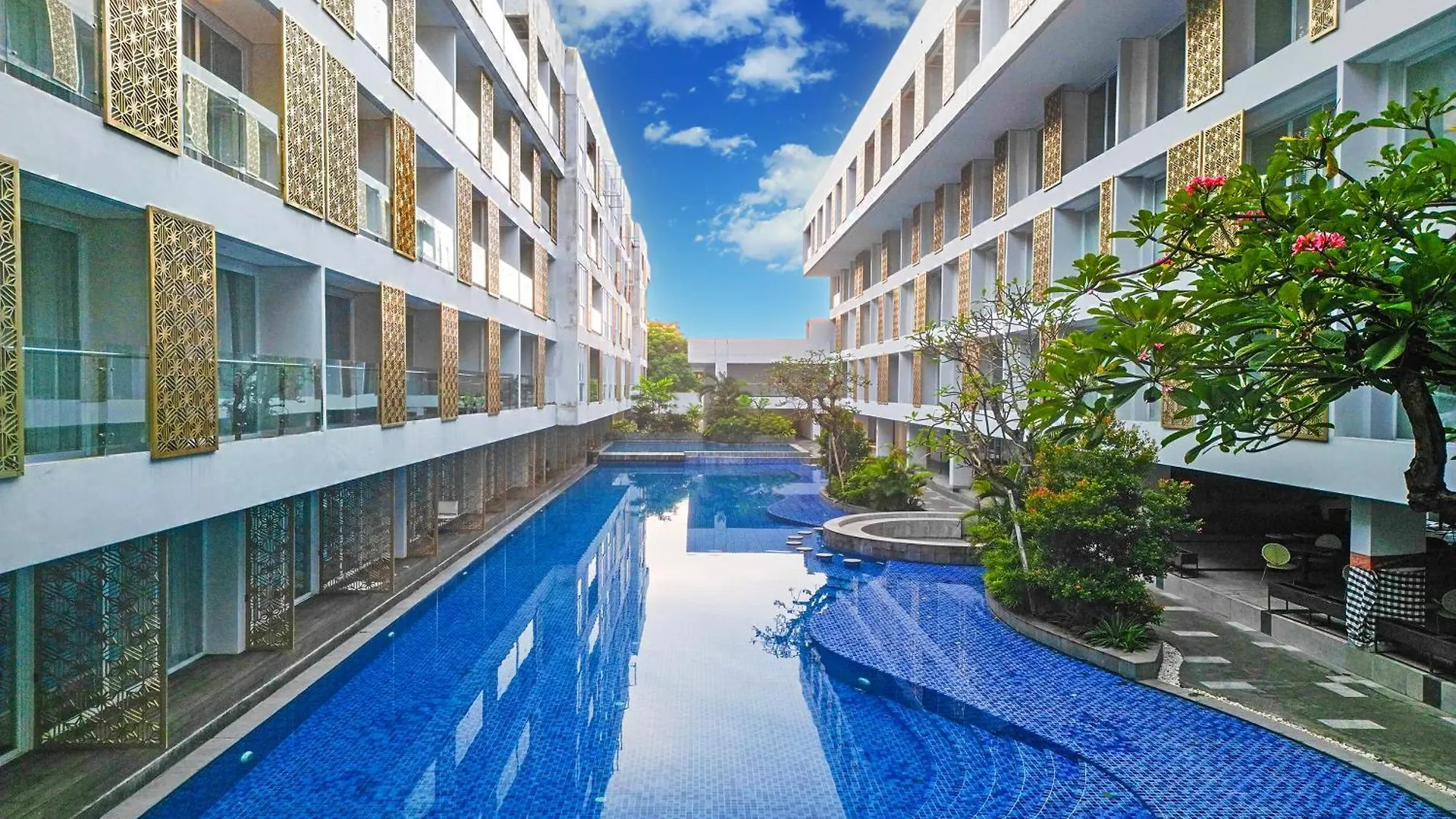 Sunday Hotel Arshika Sunset Road Kuta   Kuta (Bali)