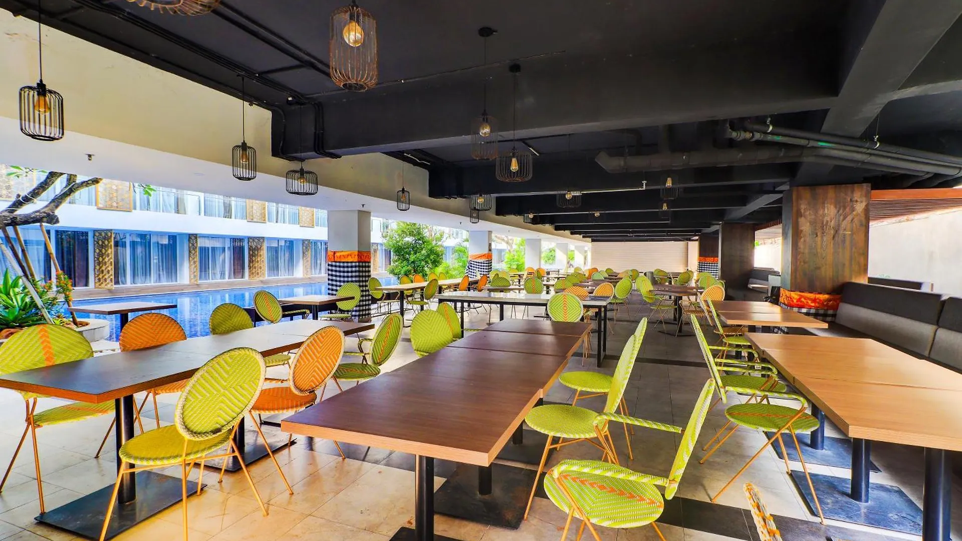 ****  Sunday Hotel Arshika Sunset Road Kuta  Indonesia