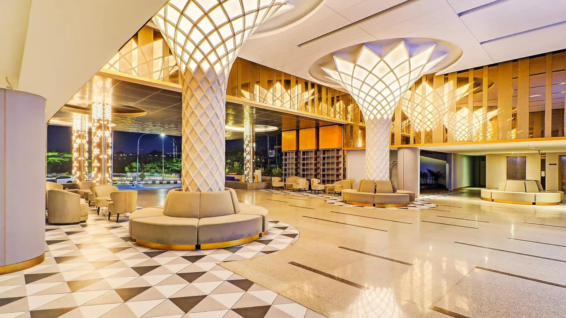 ****  Sunday Hotel Arshika Sunset Road Kuta  Indonesia