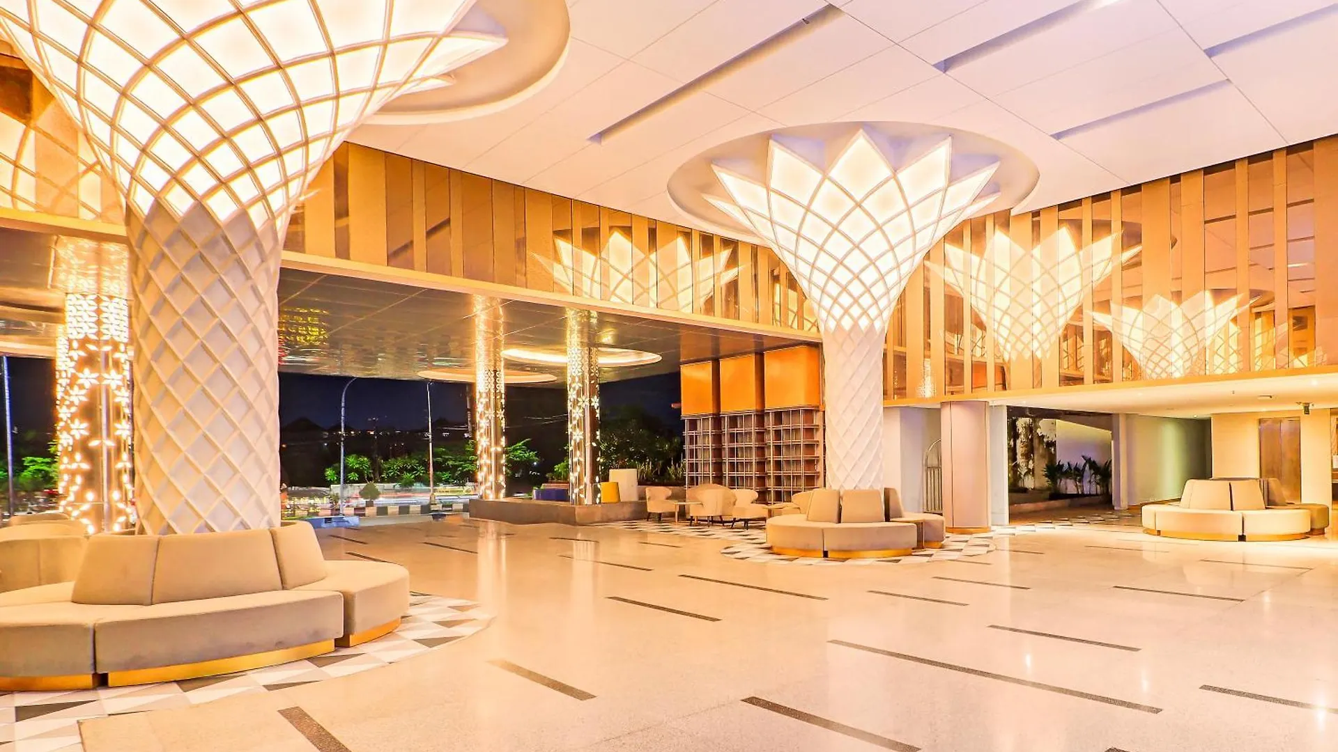 Sunday Hotel Arshika Sunset Road Kuta  Indonesia