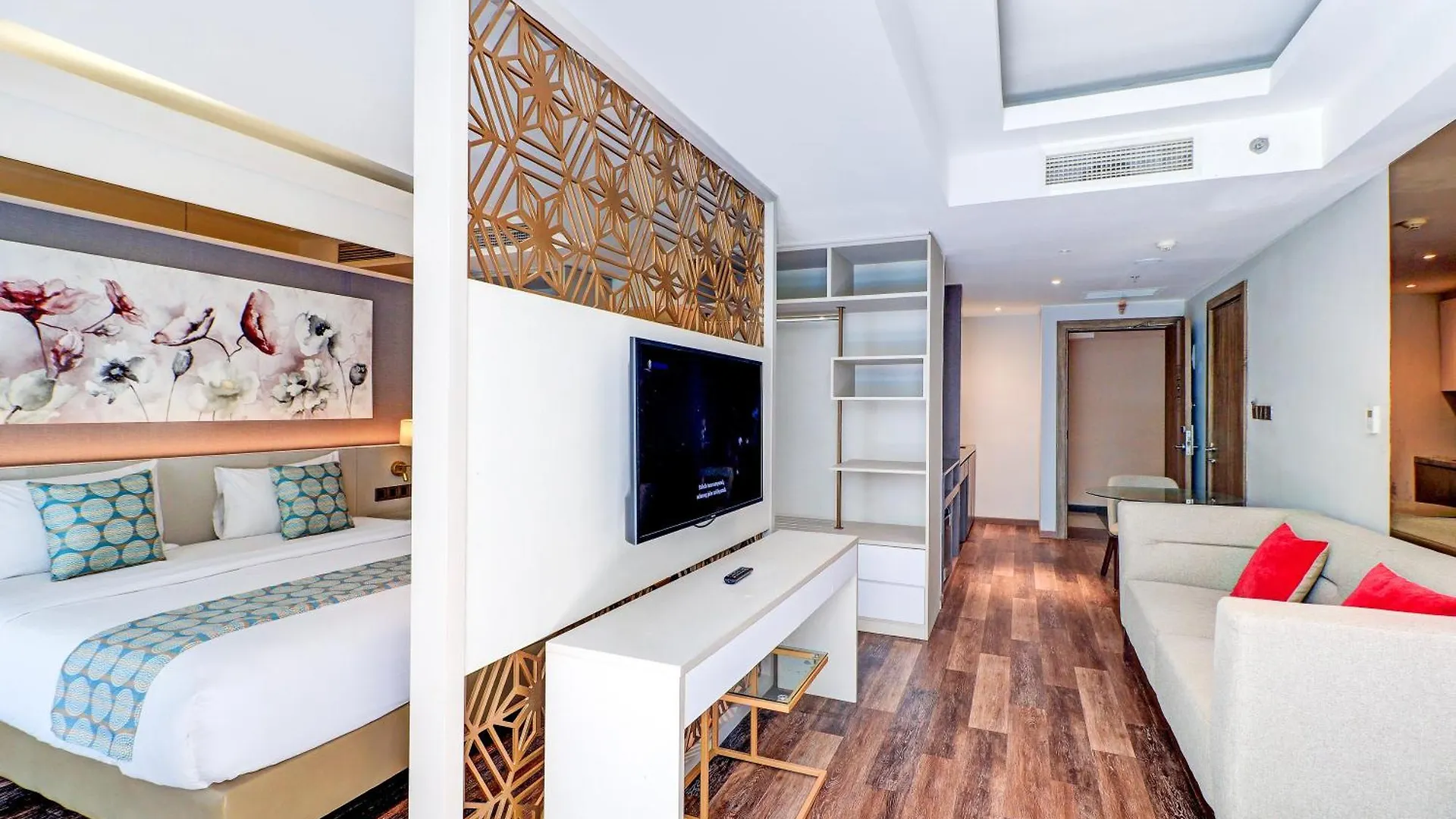Sunday Hotel Arshika Sunset Road Kuta  4*, Kuta (Bali)