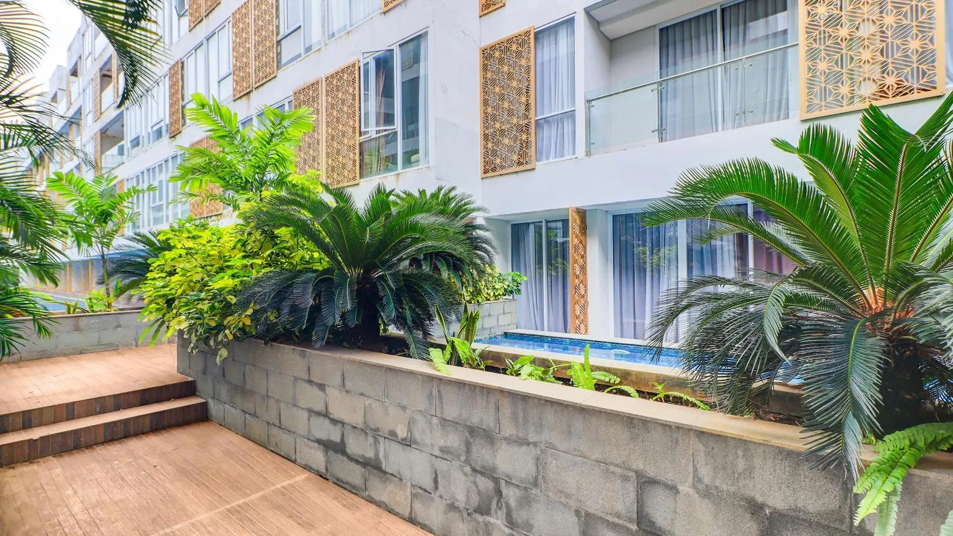 Sunday Hotel Arshika Sunset Road Kuta